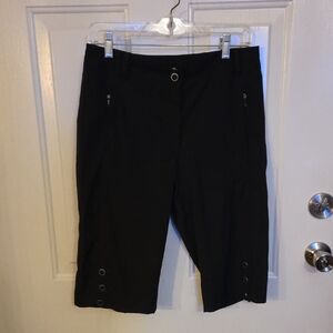 DKNY Women's Black Golf Shorts Size 6